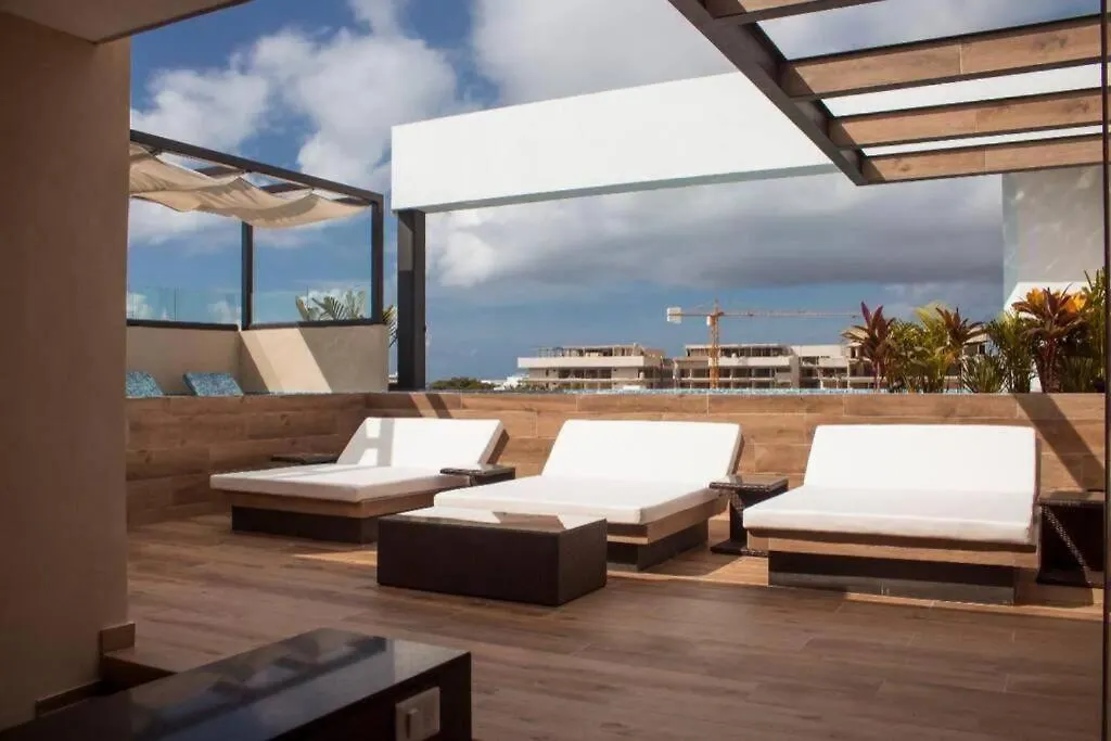 Apartment Beachside Studio & Jacuzzi Bliss Playa del Carmen Mexico