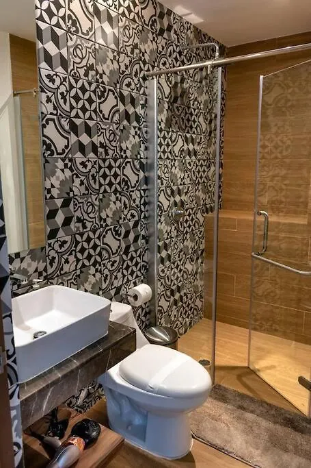 Beachside Studio & Jacuzzi Bliss Playa del Carmen México